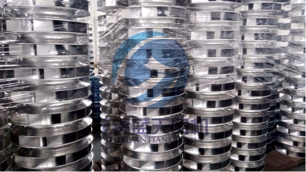 FFU風(fēng)機(jī)鋁葉輪備貨中...